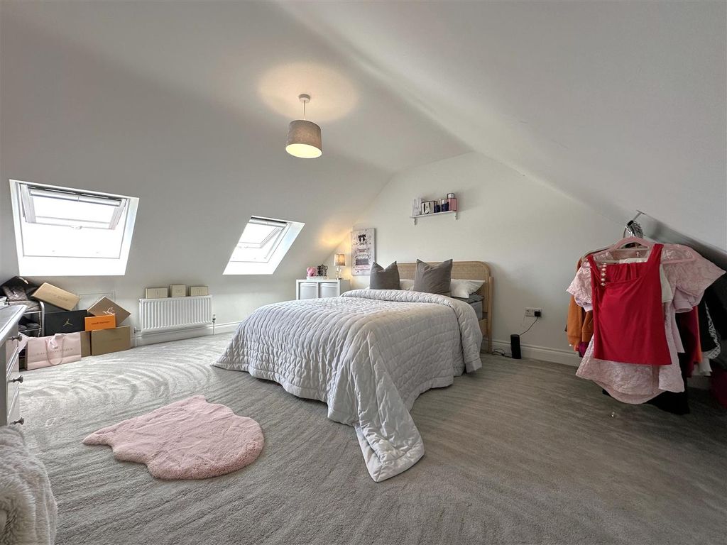 Additional image 20 of 5 bed detached house for saleLondon Road, Balderton, Newark NG24