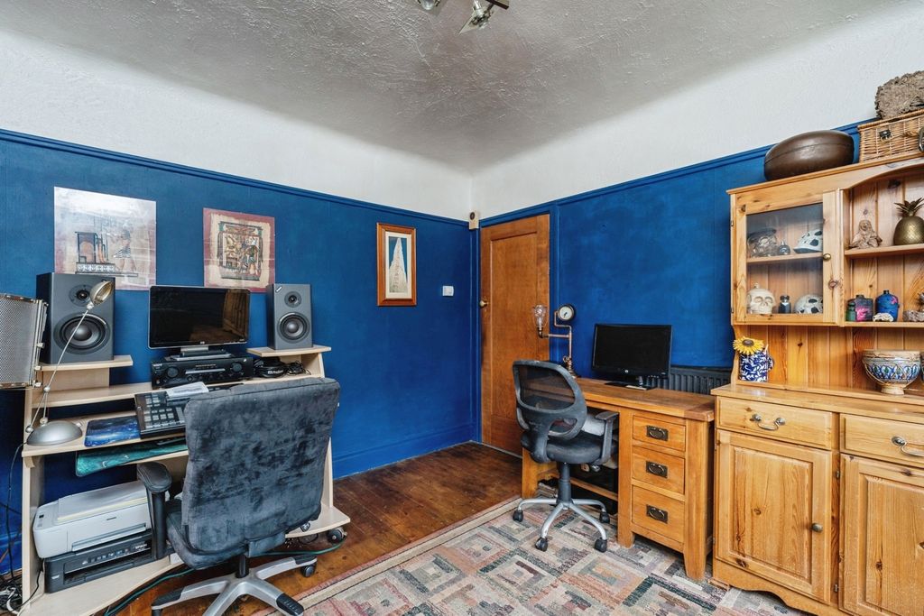 Additional image 9 of 3 bed semi-detached house for saleOlive Drive, Neston, Cheshire CH64