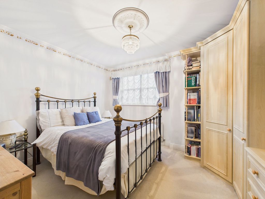 Additional image 3 of 2 bed flat for saleChandlers Quay, St Peters Basin, Newcastle Upon Tyne NE6