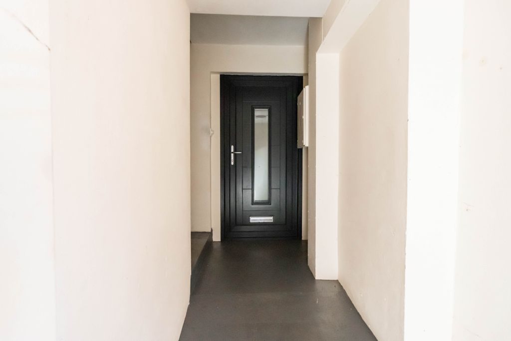 Additional image 20 of 2 bed flat for saleUpper Hall Street, Montrose DD10