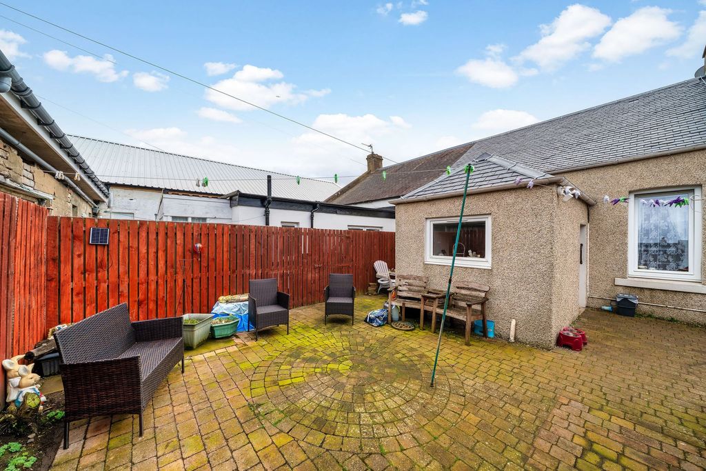 Additional image 4 of 2 bed cottage for saleThe Loan, Loanhead EH20
