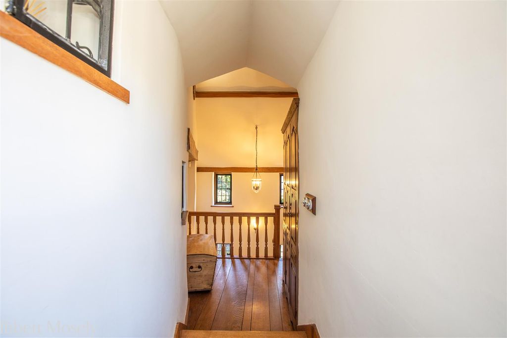 Additional image 28 of 4 bed detached house for saleCrockenhill Road, Orpington BR5