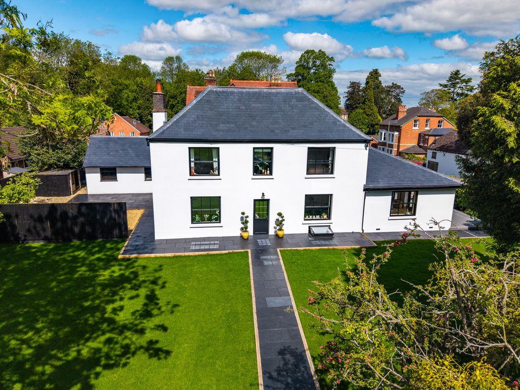 4 bed detached house for saleWorcester Road, Malvern WR14