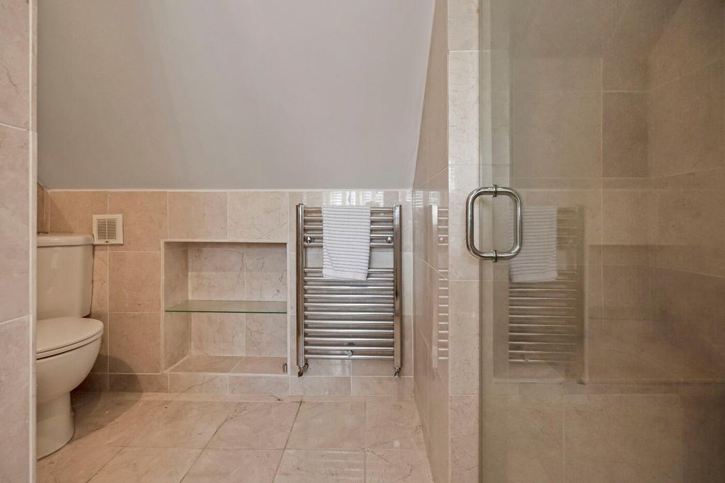Additional image 19 of 6 bed detached house for saleHighfield Park, Marlow SL7