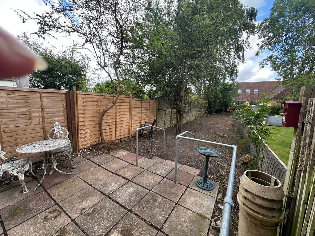 Additional image 4 of 2 bed maisonette for saleDugdale Hill Lane, Potters Bar EN6