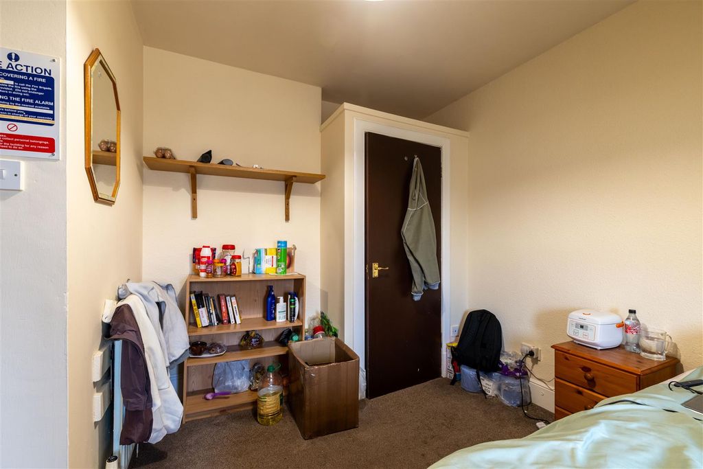 Additional image 9 of 4 bed flat for sale94 Commercial Street, Dundee DD1