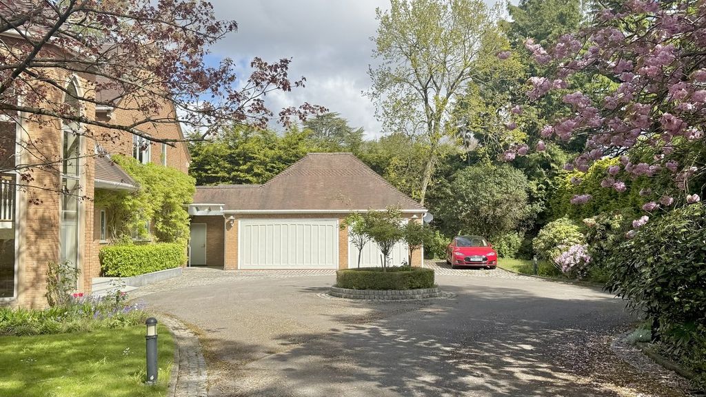 Additional image 49 of 4 bed detached house for saleLawrence Drive, Canford Cliffs, Poole BH13