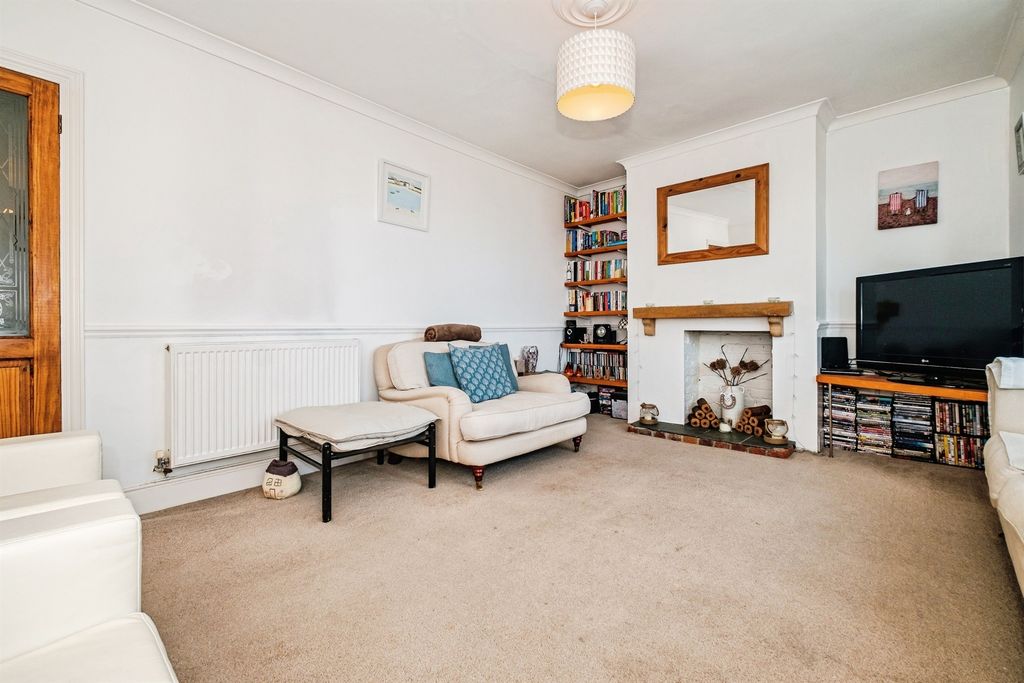 Additional image 17 of 2 bed flat for saleChester Avenue, Lancing BN15