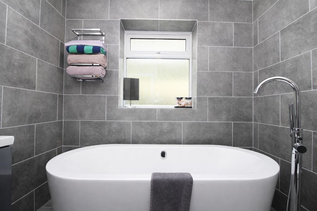 Additional image 16 of 5 bed semi-detached house for saleLlantwit Road, Treforest, Pontypridd CF37