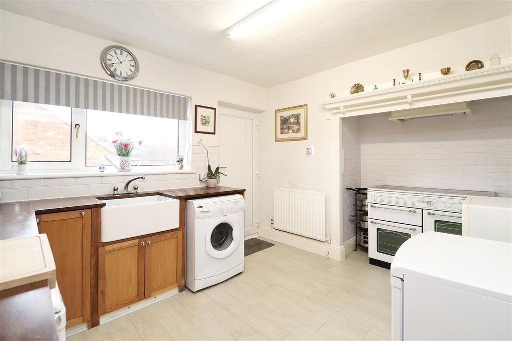Additional image 3 of 2 bed flat for saleHowe Road, Norton, Malton YO17