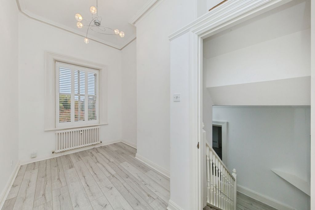 Additional image 17 of 2 bed flat for saleBlandford Drive, Macclesfield, Cheshire SK11