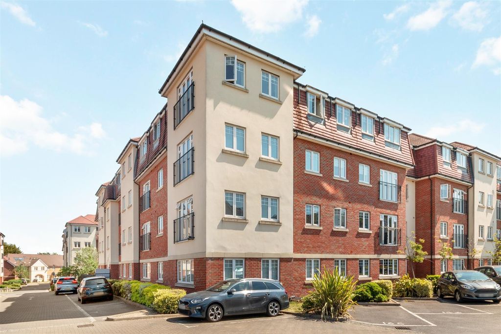 Additional image 12 of 2 bed flat for saleSchoolgate Drive, Morden SM4