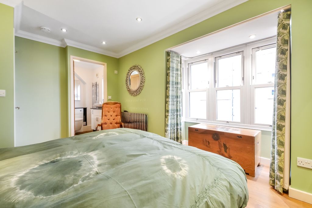 Additional image 15 of 4 bed town house for saleOld Portsmouth, Hampshire PO1
