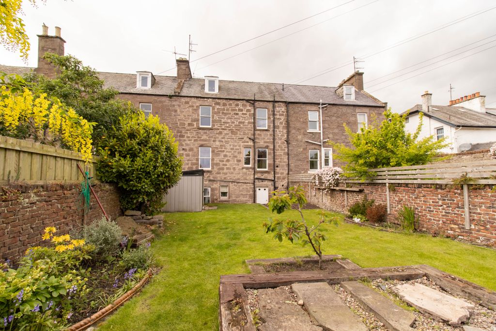 Additional image 2 of 4 bed town house for saleUnion Place, Montrose DD10
