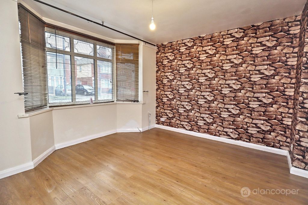 Additional image 4 of 3 bed semi-detached house for saleBeaumont Road, Nuneaton, Warwickshire CV11