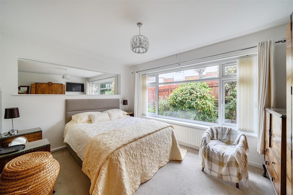 Additional image 10 of 3 bed detached bungalow for saleAvenue Road, Lyme Regis DT7