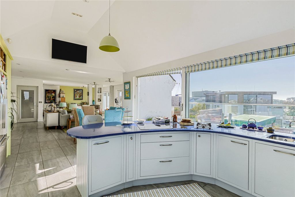 Additional image 6 of 4 bed detached house for saleWhitecliff Road, Poole Park, Poole, Dorset BH14