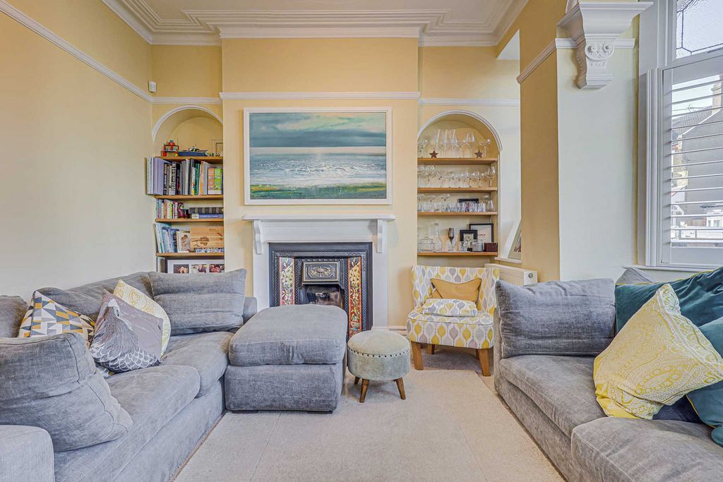 Additional image 7 of 3 bed detached house for saleFernleigh Drive, Leigh-On-Sea SS9