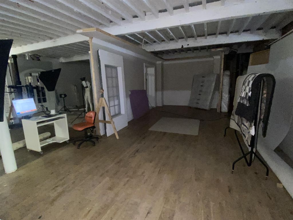 Additional image 8 of 2 bed property for saleHouse WF14, West Yorkshire