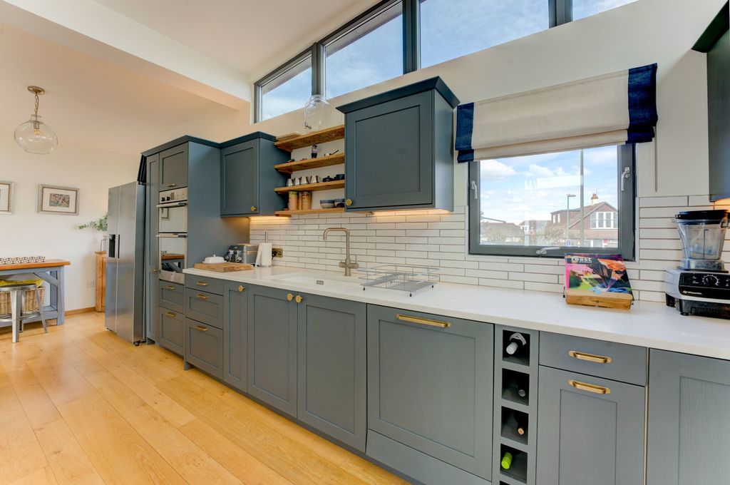 Additional image 25 of 4 bed detached house for saleBrighton Road, Lancing BN15
