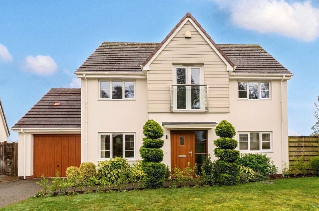 4 bed detached house for saleOak Tree Gardens, West Hill, Ottery St. Mary, Devon EX11