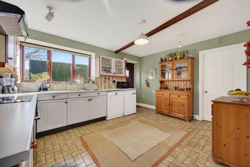 5 bed barn conversion for saleHarrold Road, Lavendon MK46 photo 3