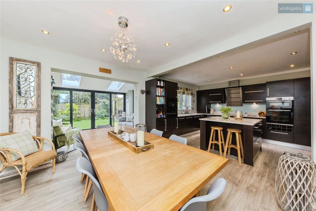 Additional image 4 of 5 bed detached house for saleKensington Drive, Willaston, Nantwich, Cheshire CW5