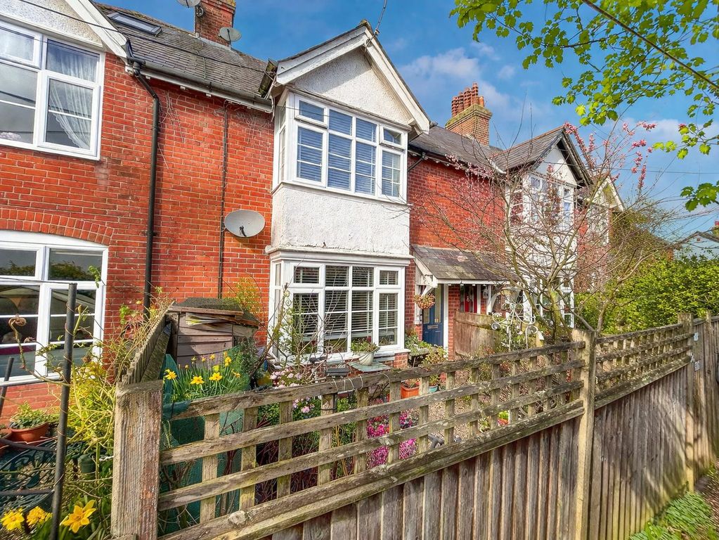 2 bed terraced house for salePikes Hill, Lyndhurst SO43