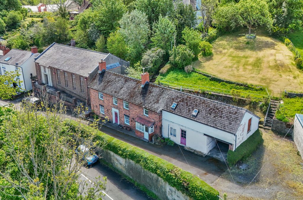 Additional image 2 of 4 bed detached house for saleHigh Street, Llanfair Caereinion, Welshpool, Powys SY21
