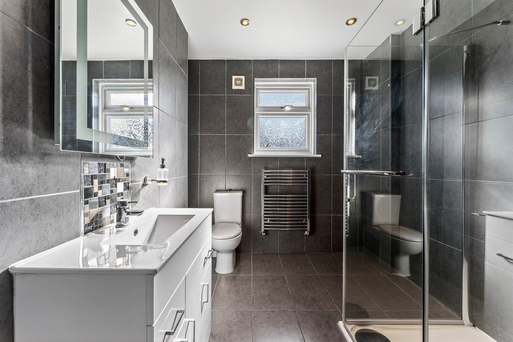Additional image 14 of 5 bed semi-detached house for saleThurleston Avenue, Morden SM4