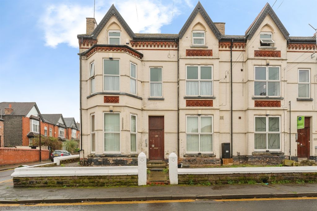 2 bed flat for saleGrange Road West, Prenton CH43