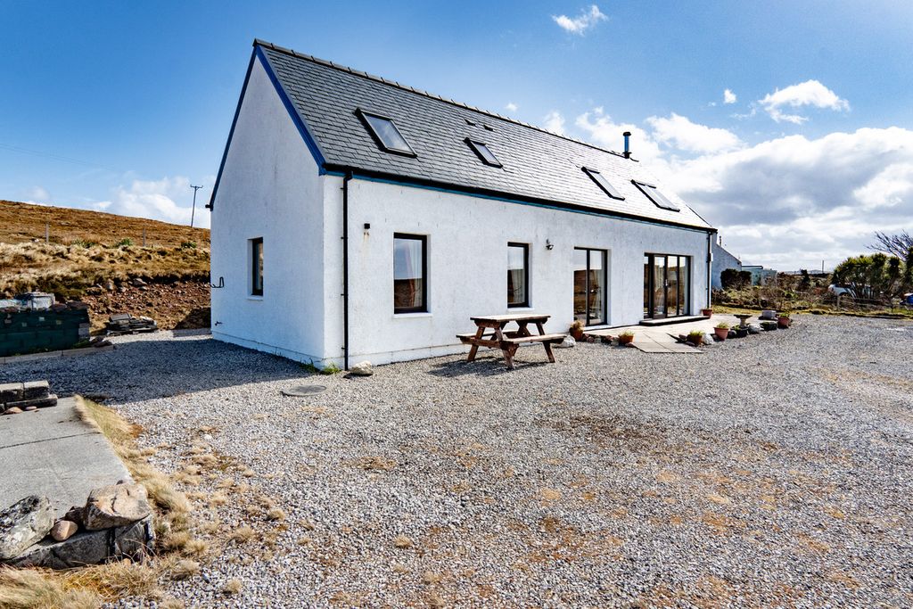 4 bed detached house for sale213A Clashmore, Lairg IV27