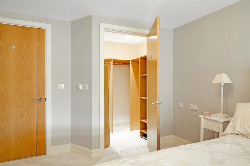 Additional image 9 of 1 bed flat for saleWeighbridge Court, 301 High Street, Chipping Ongar, Essex CM5