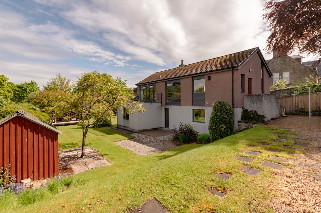 Additional image 3 of 3 bed detached house for saleMarine Road, Nairn IV12