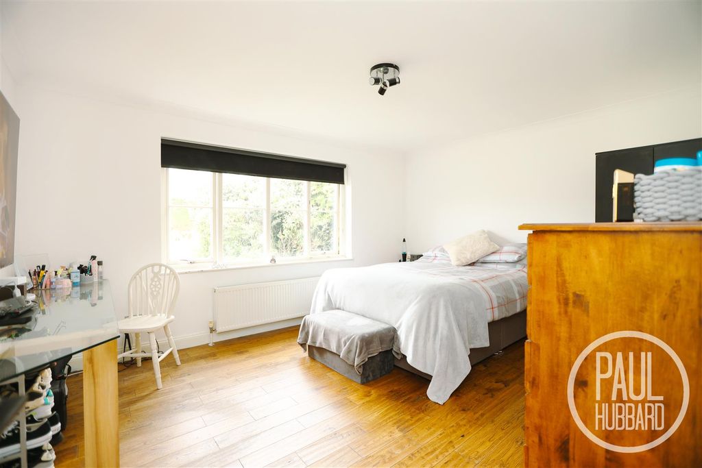 Additional image 10 of 5 bed detached house for saleRomany Road, Oulton Broad NR32