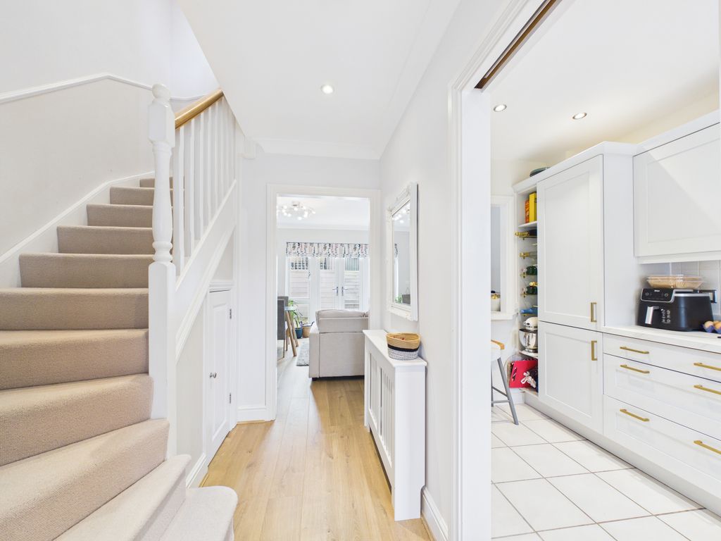 Additional image 7 of 2 bed semi-detached house for saleParkfield Rise, Princes Risborough, Buckinghamshire HP27