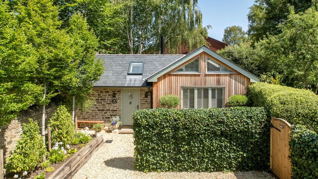 Additional image 21 of 5 bed town house for saleLower Mill Street, Ludlow, Shropshire SY8