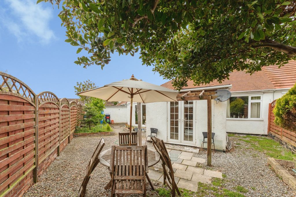 Additional image 2 of 3 bed semi-detached bungalow for saleJaclyn Close, Prestatyn LL19