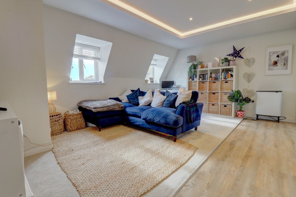 Additional image 7 of 1 bed flat for saleMalthouse Square, Princes Risborough, Buckinghamshire HP27