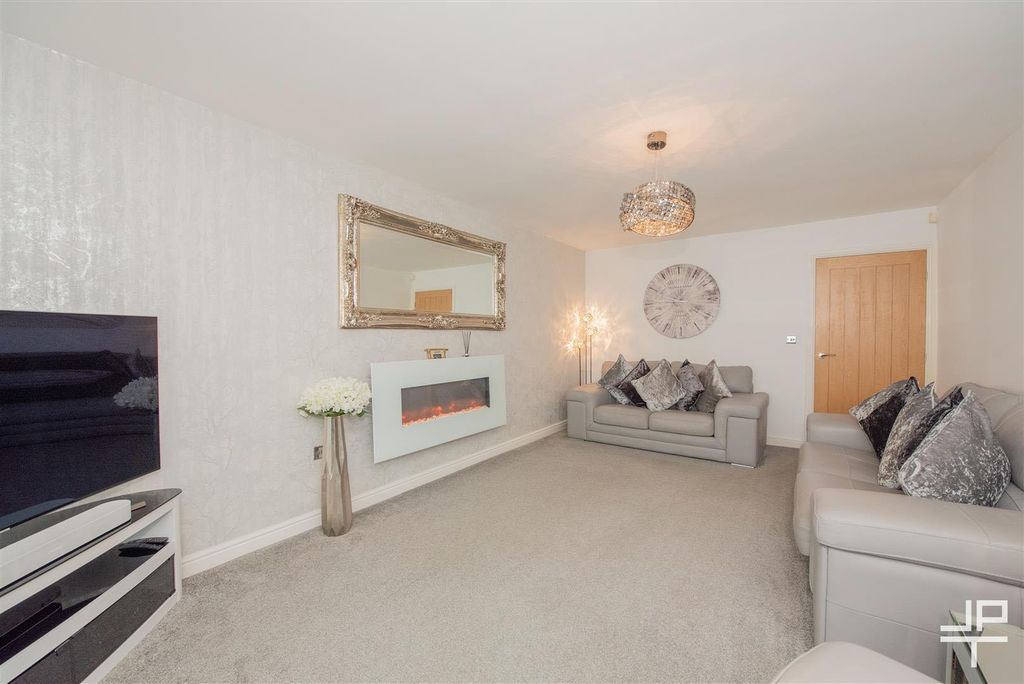 5 bed detached house for salePriestfields, Leigh, Greater Manchester WN7 photo 3
