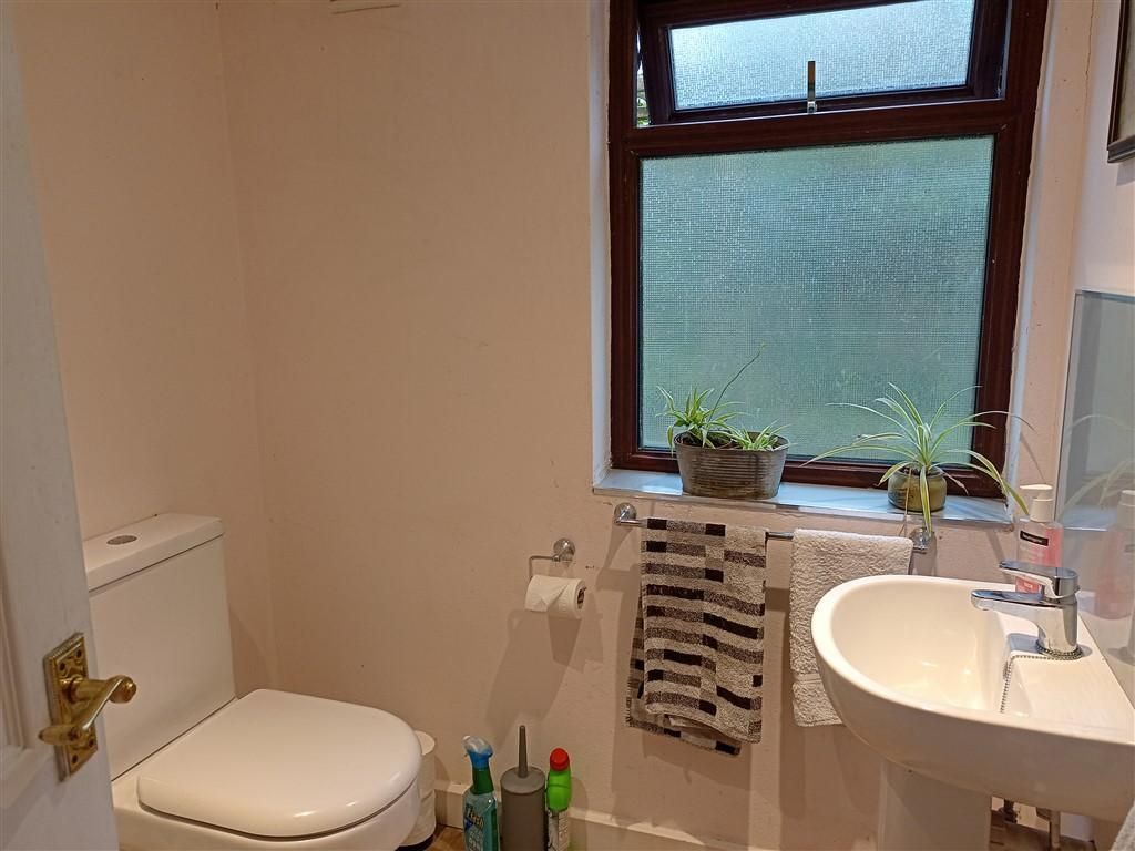 Additional image 17 of 3 bed detached bungalow for saleAdpar, Newcastle Emlyn, Ceredigion SA38