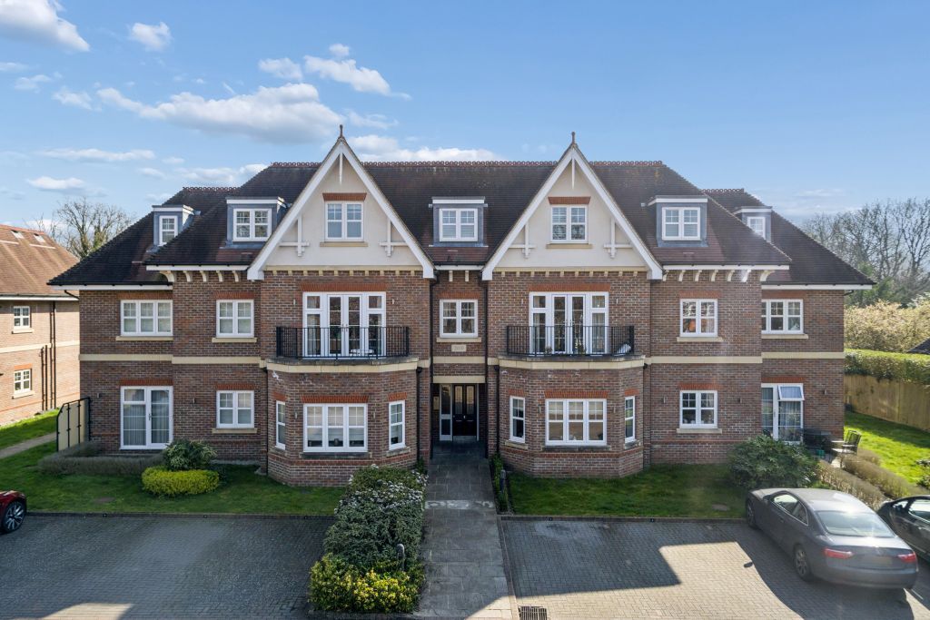 2 bed flat for saleShoppenhangers Road, Maidenhead SL6