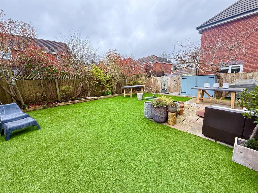 Additional image 15 of 4 bed detached house for saleBuckingham Drive, Macclesfield SK11