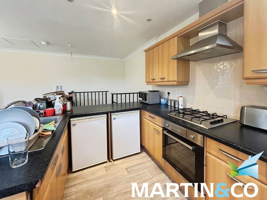 Additional image 3 of 2 bed flat for saleMaple Apartments, Bevan Grove, Wakefield, West Yorkshire WF1