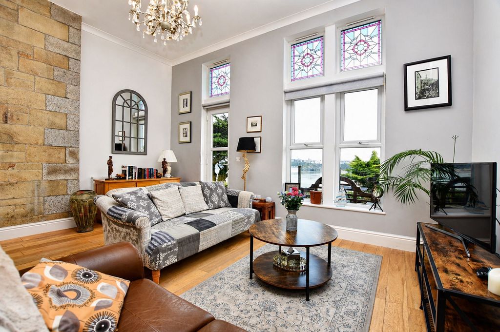 Additional image 4 of 2 bed flat for salePentowan House, King Edward Crescent, Newquay TR7