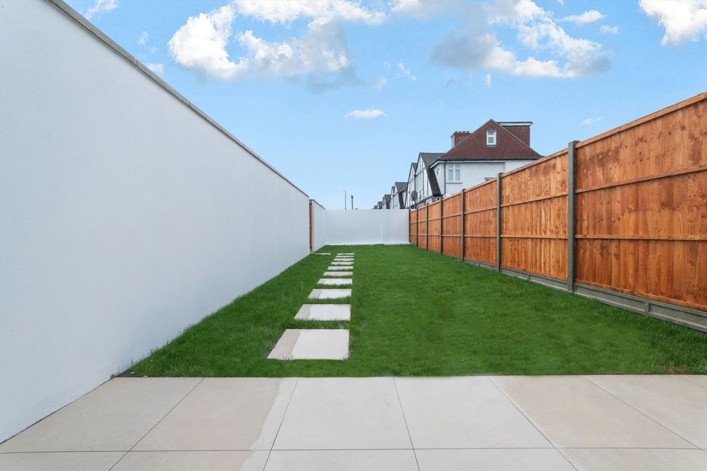 Additional image 9 of 4 bed semi-detached house for saleFlorence Avenue, Morden SM4