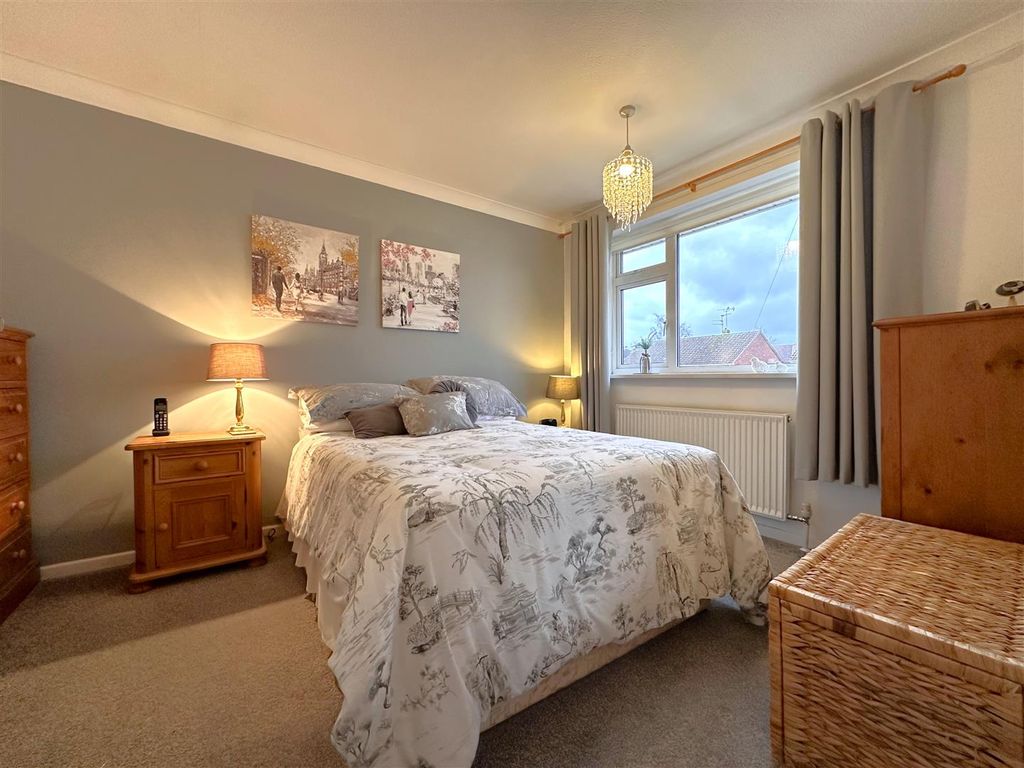 Additional image 9 of 3 bed semi-detached house for saleKingsnorth Close, Newark NG24