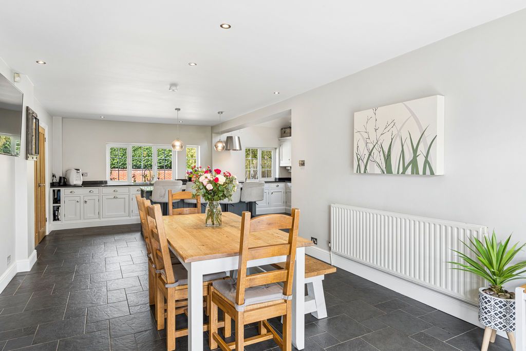 Additional image 10 of 4 bed detached house for saleHenley Road, Marlow SL7