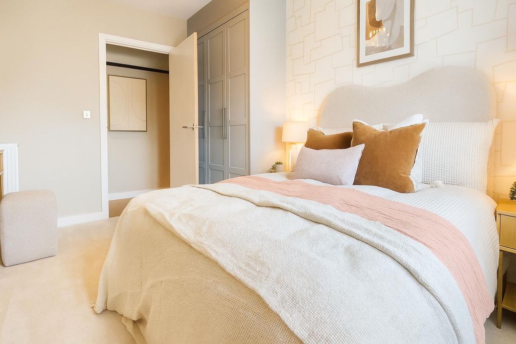 Additional image 6 of 2 bed flat for saleSterling Place, Burlington Road, London KT3