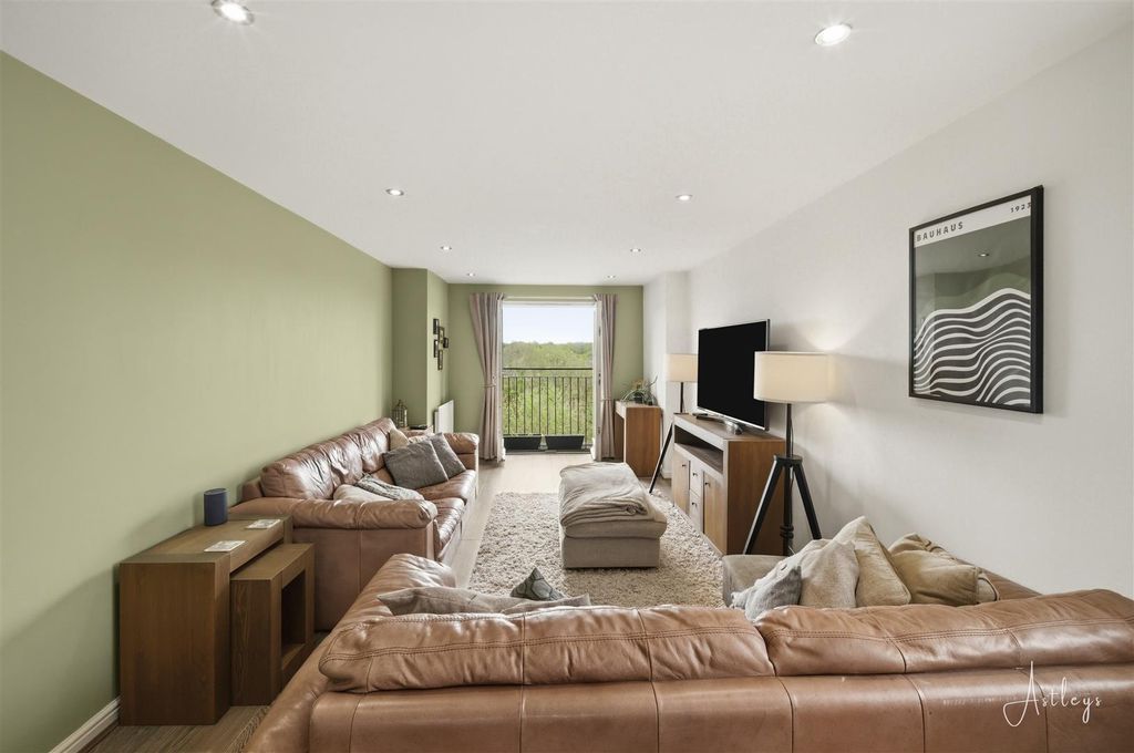 Additional image 8 of 2 bed flat for saleY Gilfach, Llandarcy, Neath SA10